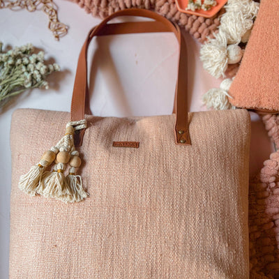 Roseate glow everyday tote